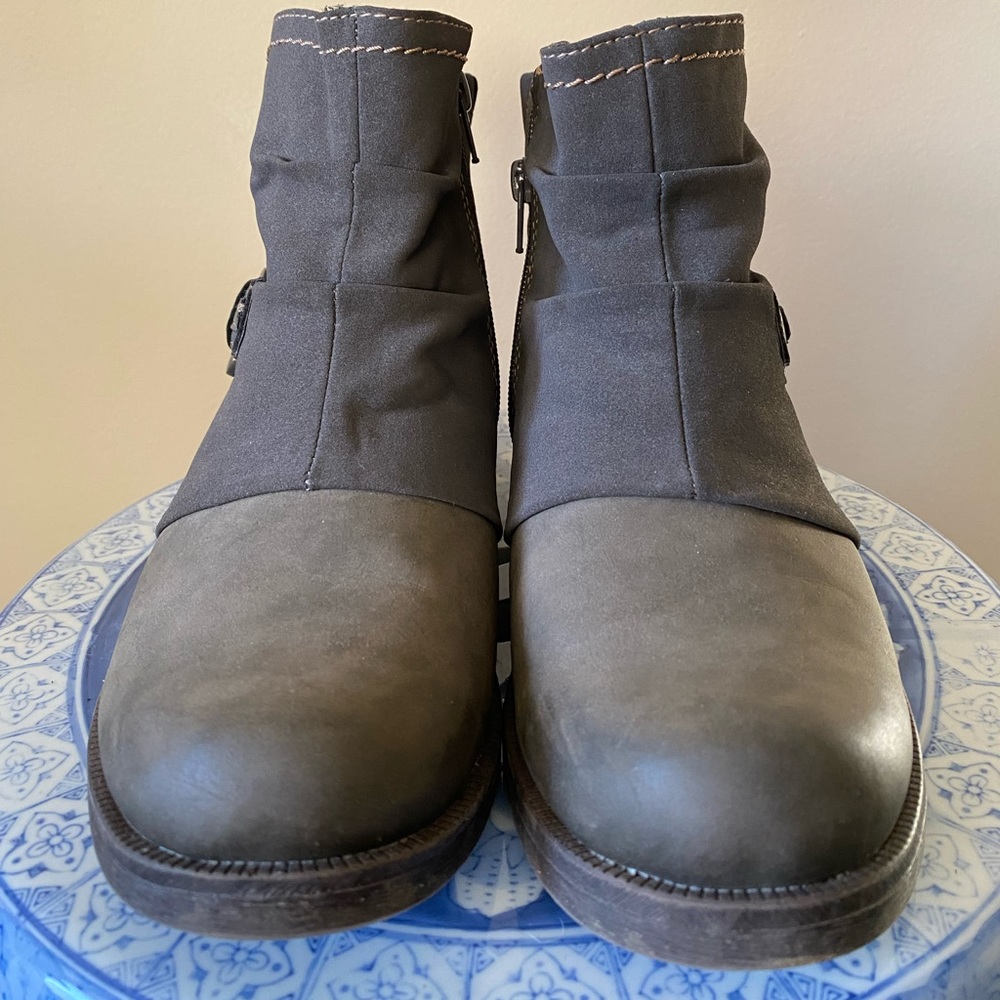 Earth Origins Randi Rona Ankle Bootie